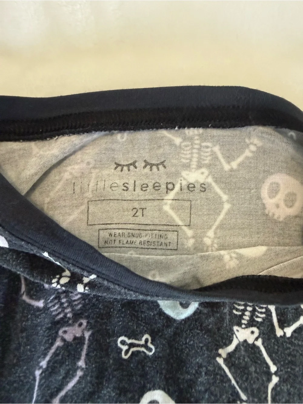Little Sleepies Spooky Skeletons Long-Sleeved Pj set (size 2T)